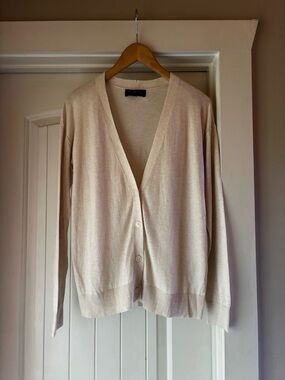 Banana Republic Light Beige V-Neck Button Cardigan